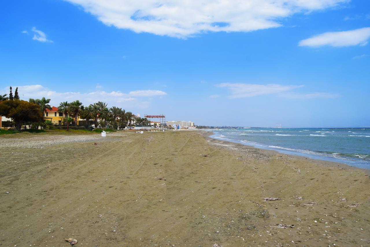 Christos Beach House Larnaca Eksteriør billede