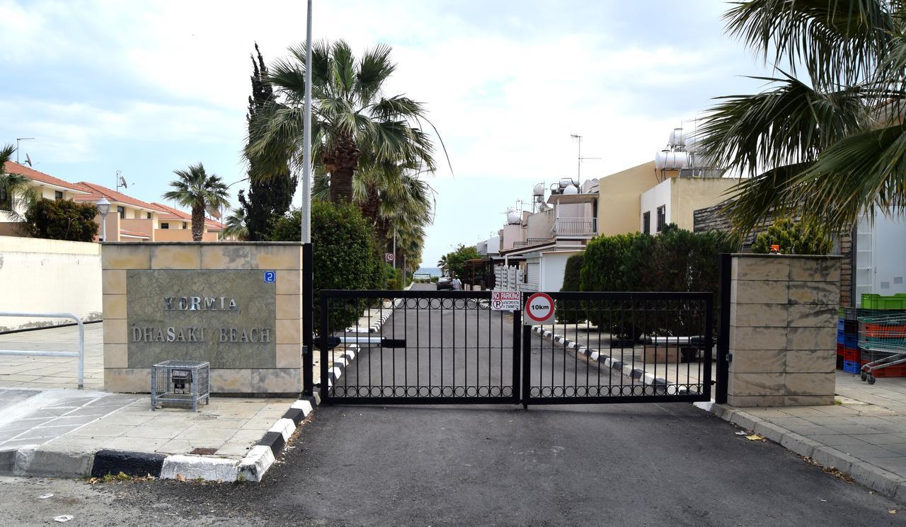 Christos Beach House Larnaca Eksteriør billede